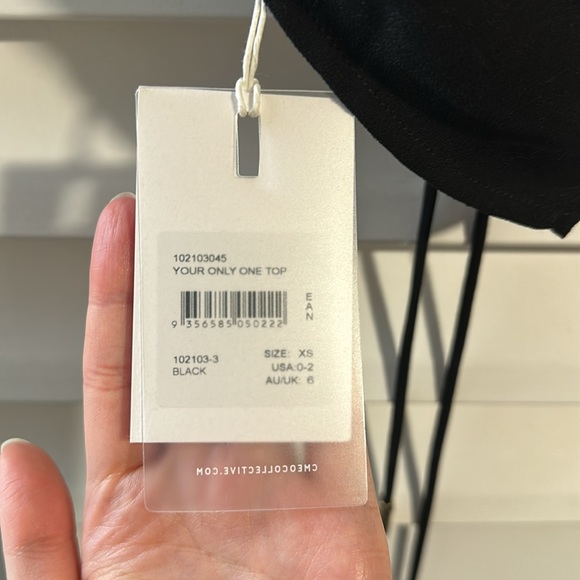 C/MEO Your only one black backless tie tank top - Picture 5 of 8